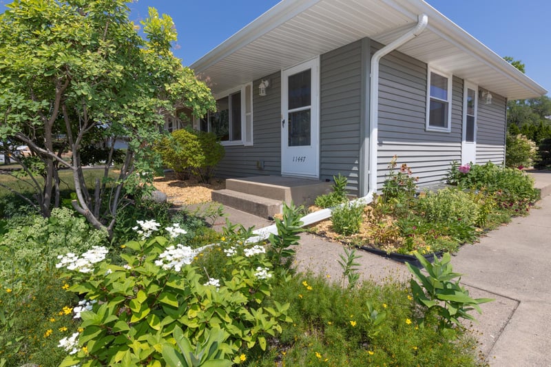 11447 Swallow St NW, Coon Rapids, MN 55433