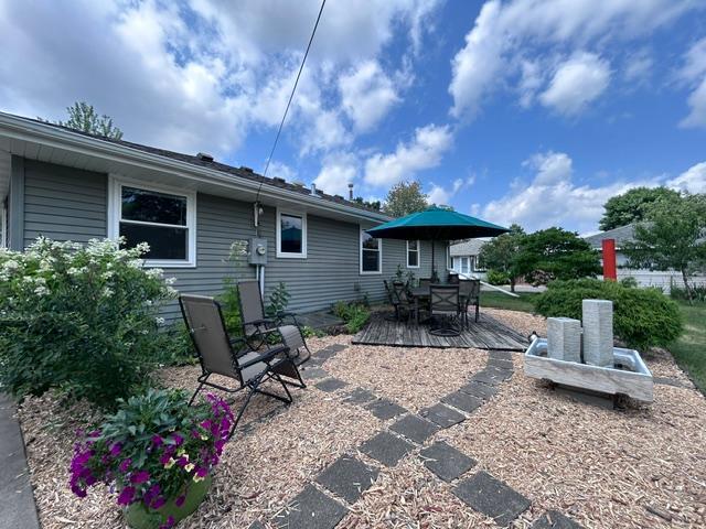11447 Swallow St NW, Coon Rapids, MN 55433