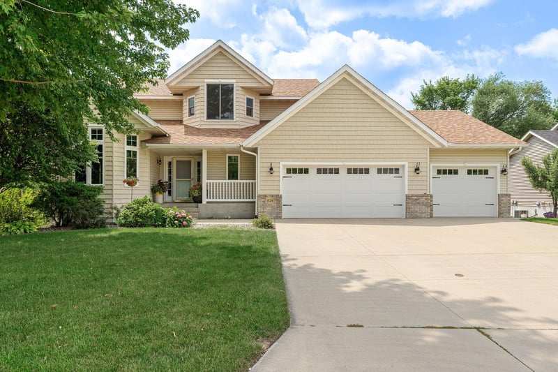 620 Countryview Ave, Owatonna, MN 55060