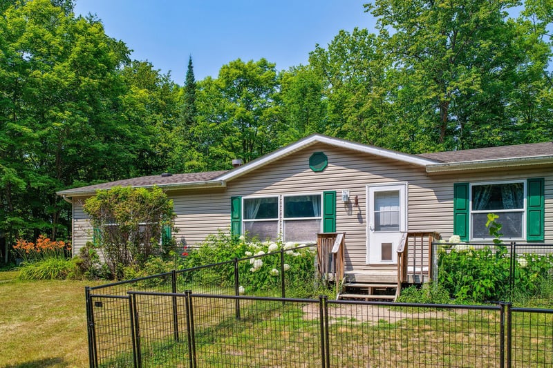 5053 Jeremy Dr NE, Bemidji, MN 56601