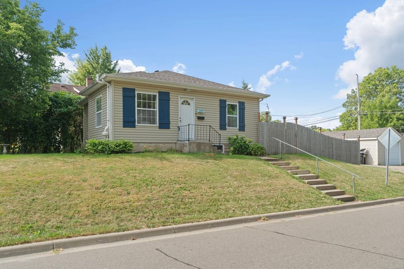 3457 Major Ave N, Crystal, MN 55422