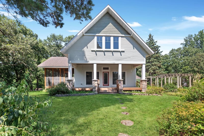 16830 21st St S, Lakeland, MN 55043