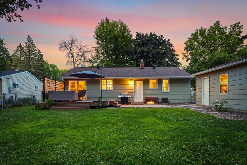 4057 Gisella Blvd, White Bear Lake, MN 55110