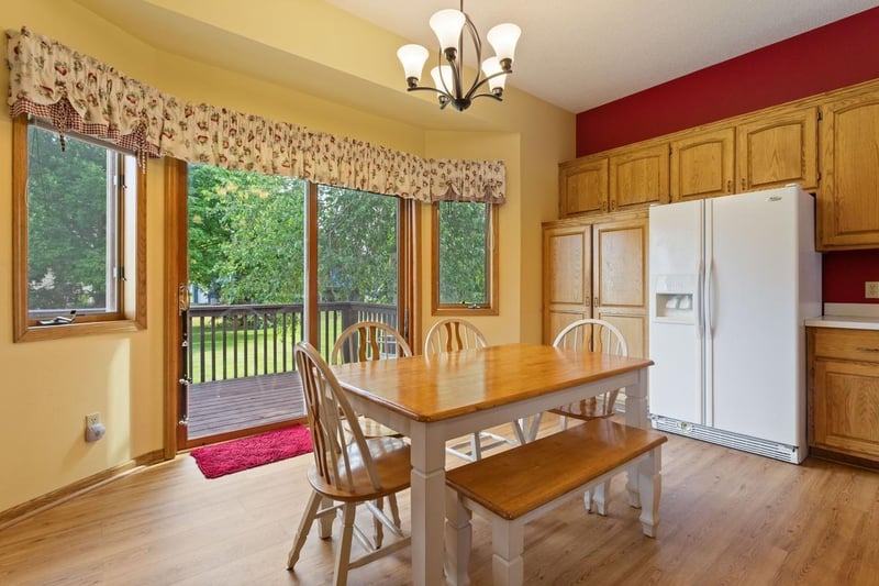 9112 Dunbar Knoll N, Brooklyn Park, MN 55443