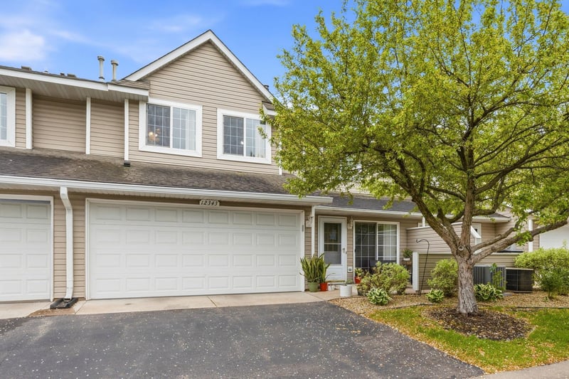 12343 Zealand Ave N, Champlin, MN 55316