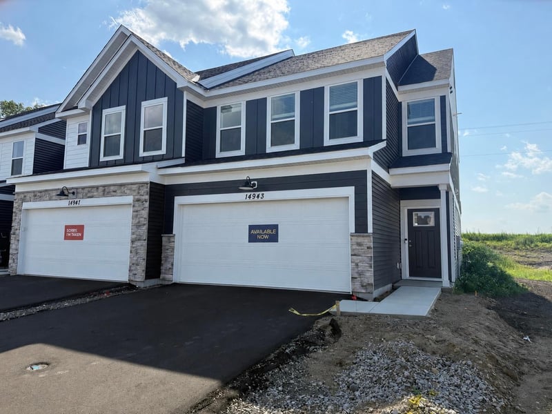 14943 Avondale Vw, Rosemount, MN 55068