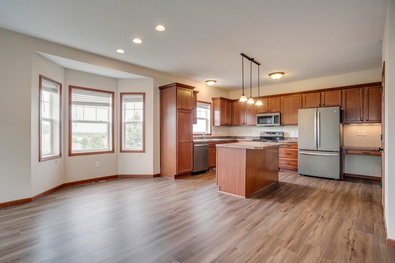 13229 Virginia Ave S, Savage, MN 55378
