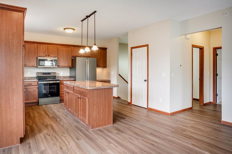 13229 Virginia Ave S, Savage, MN 55378