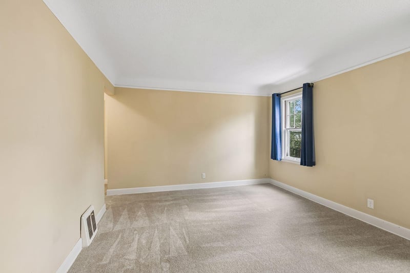 2713 Meridian Dr, Robbinsdale, MN 55422