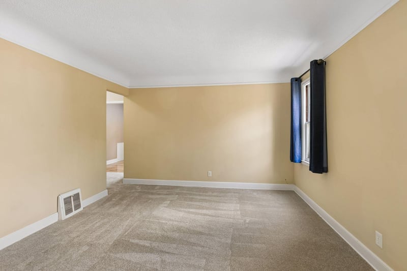 2713 Meridian Dr, Robbinsdale, MN 55422