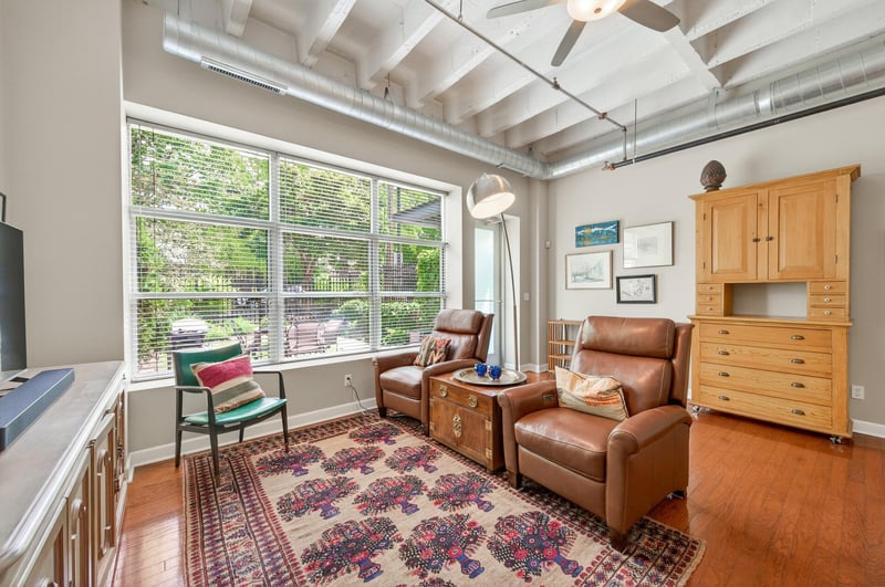 111 E Franklin Ave #109, Minneapolis, MN 55404
