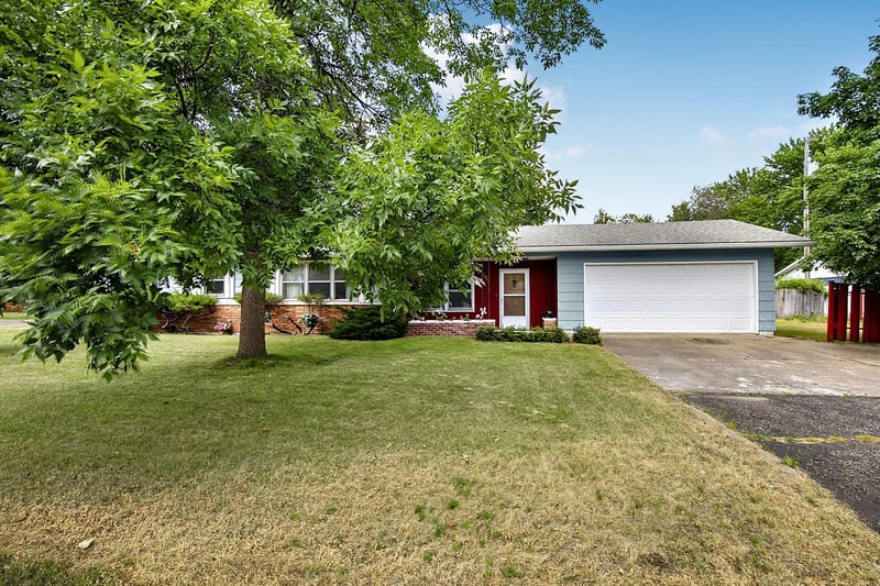 1519 16th St S, Saint Cloud, MN 56301