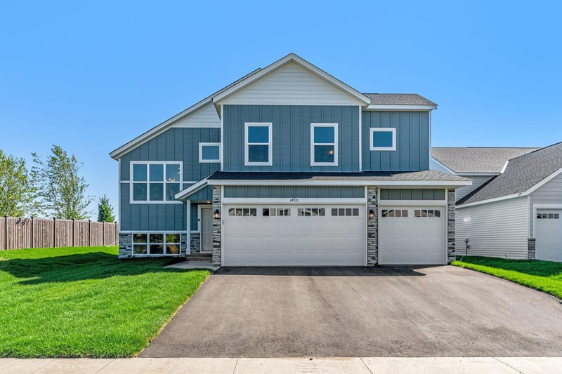19885 Enfield Ave N, Forest Lake, MN 55025