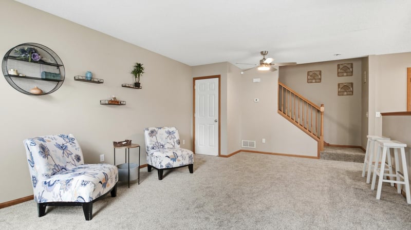 5010 149th St N #5, Hugo, MN 55038