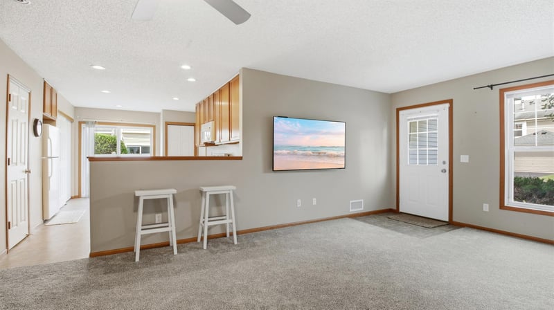 5010 149th St N #5, Hugo, MN 55038