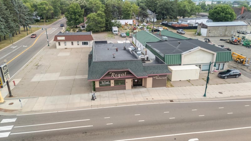 120 W Broadway, Little Falls, MN 56345
