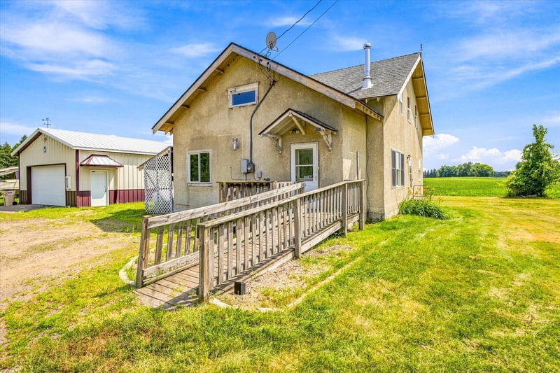 5969 60th St, Princeton, MN 55371