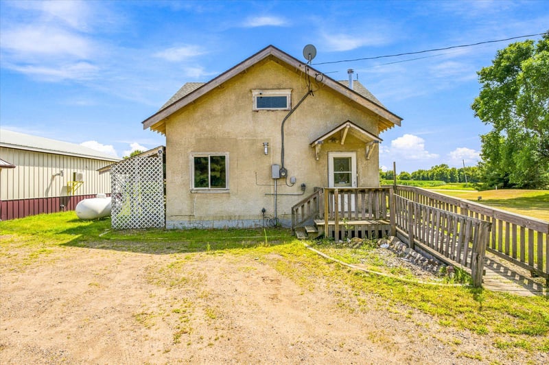 5969 60th St, Princeton, MN 55371