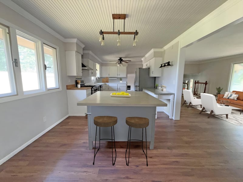 4497 S Oak Leaf Ct, Vadnais Heights, MN 55127