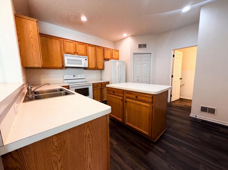 5221 Robin Ln #179, Farmington, MN 55024
