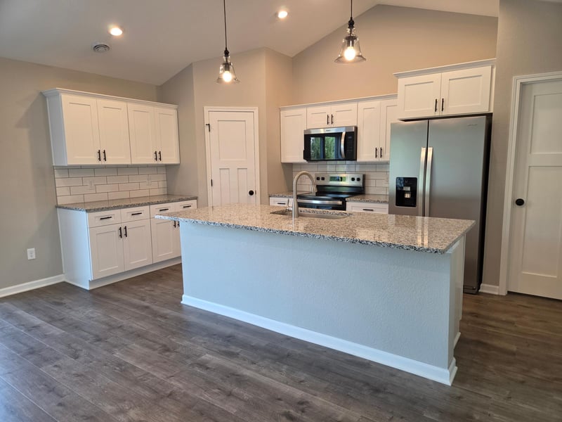 286 Three Lakes Dr, Madison Lake, MN 56063