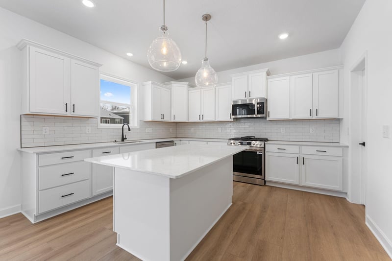 7452 Lotus Ln, Lino Lakes, MN 55038