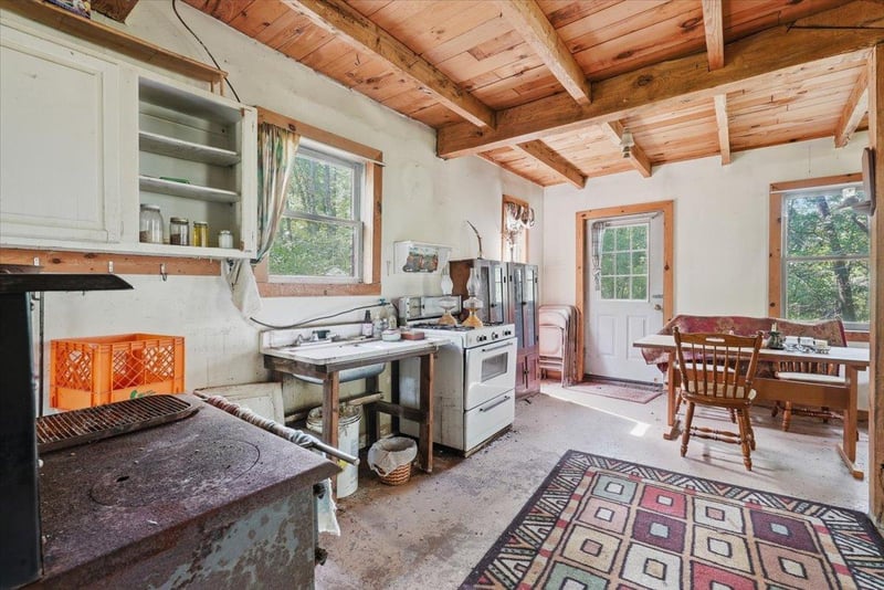 xxx County Road G, Colfax, WI 54730