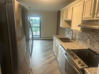 6615 Lake Shore Dr S #314, Richfield, MN 55423