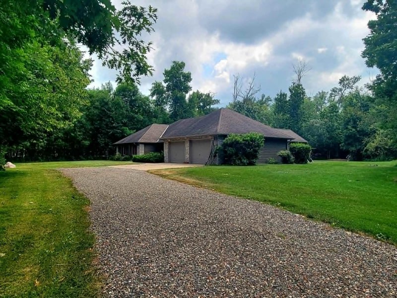 7995 Trappers Turn, Onamia, MN 56359