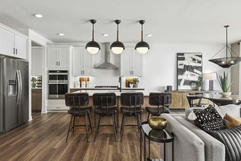 15144 Amber Fields Blvd W, Rosemount, MN 55068