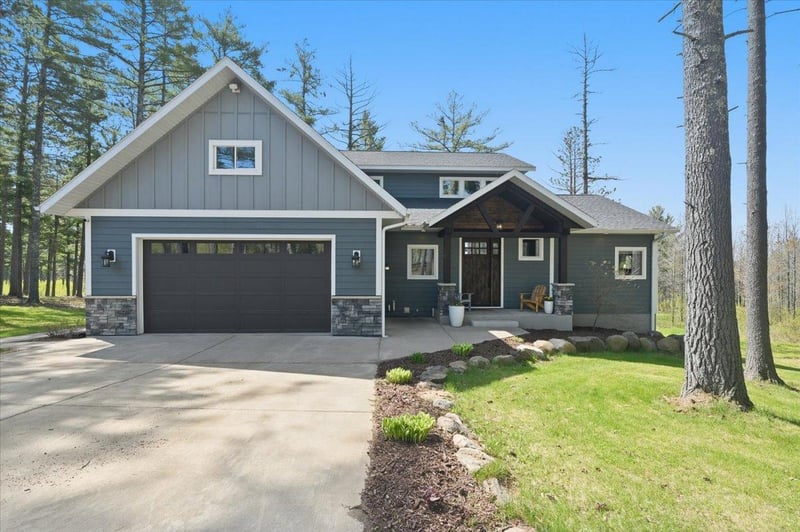 1774 Highway 2, Two Harbors, MN 55616