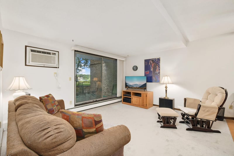 4201 Lakeside Ave N #113, Brooklyn Center, MN 55429