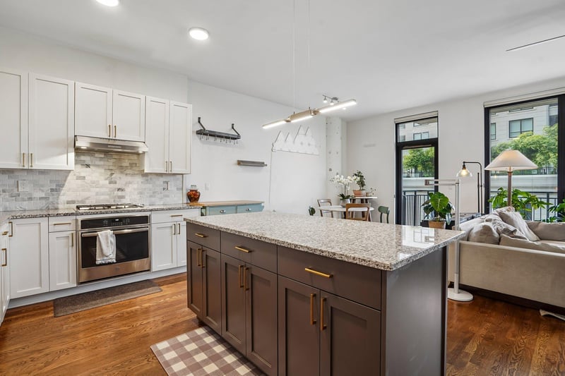1240 S 2nd St #622, Minneapolis, MN 55415