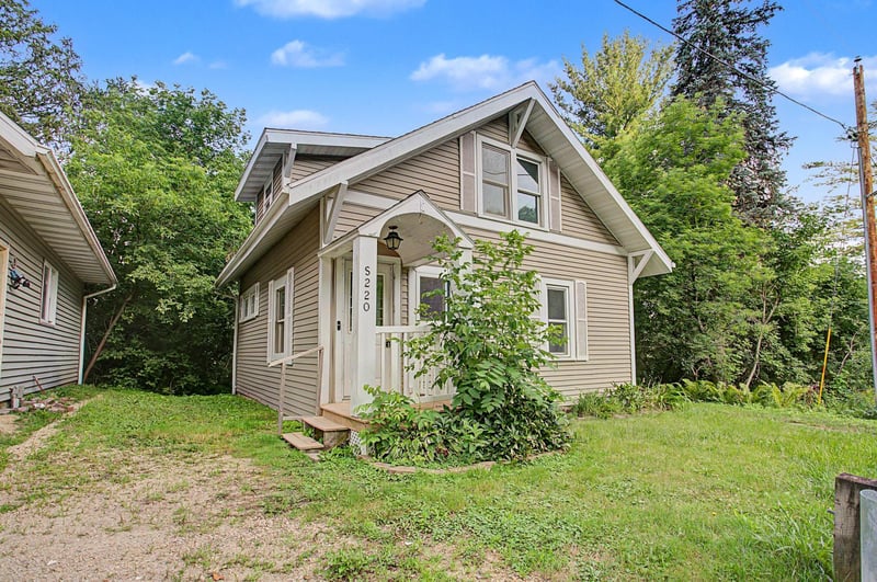 S220 Glade Ave, Spring Valley, WI 54767