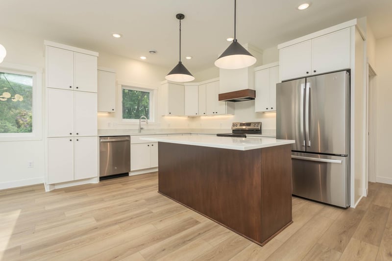 1011 Nokomis St, Alexandria, MN 56308