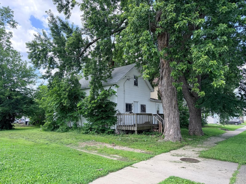808 5th Ave NE, Austin, MN 55912