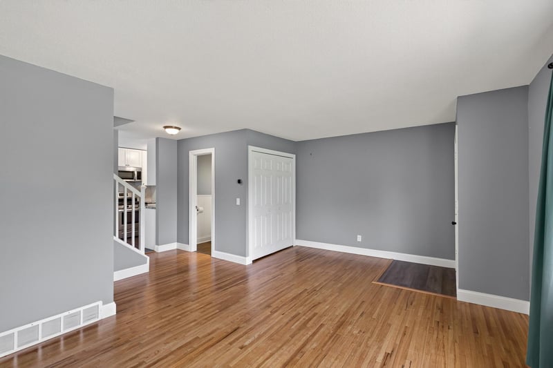 16124 Foliage Ave W, Rosemount, MN 55068