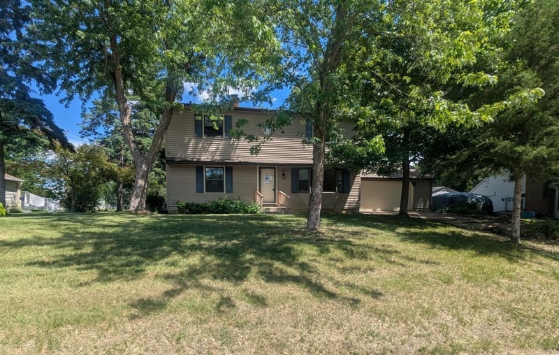 128 Knut St, Alexandria, MN 56308