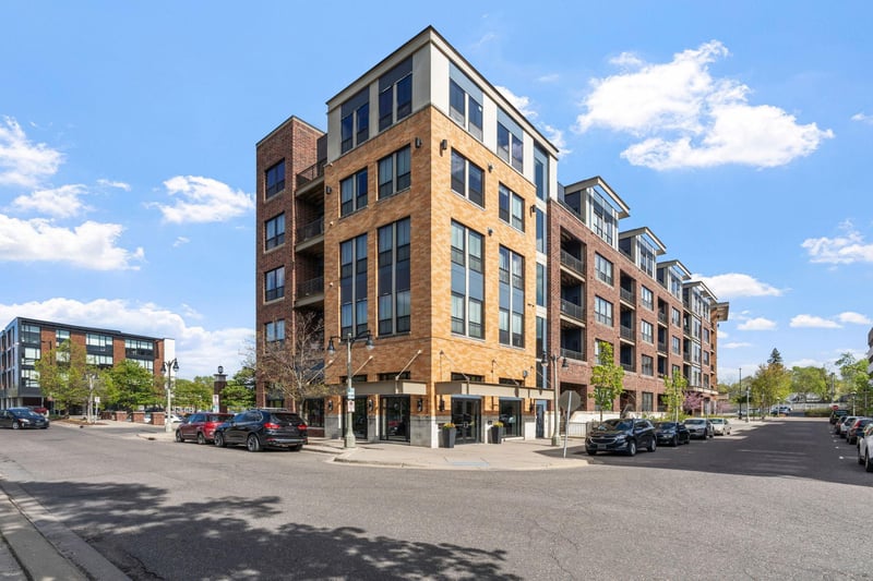 4525 Park Commons Dr #521, Saint Louis Park, MN 55416