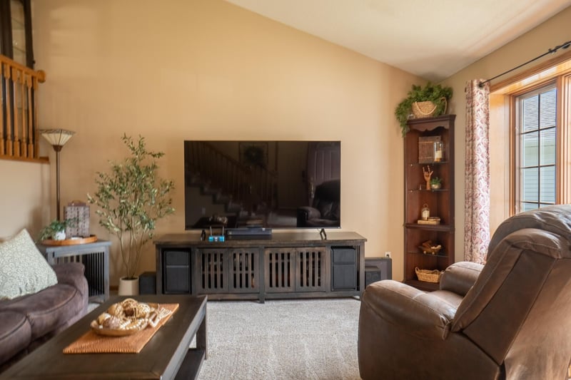 1410 Summit Ave N, Sauk Rapids, MN 56379