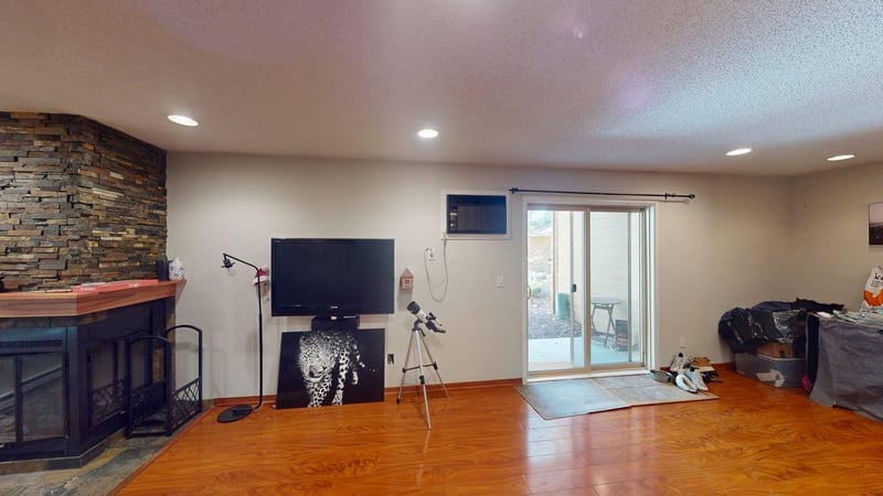 2020 Ridge Dr #16, Saint Louis Park, MN 55416