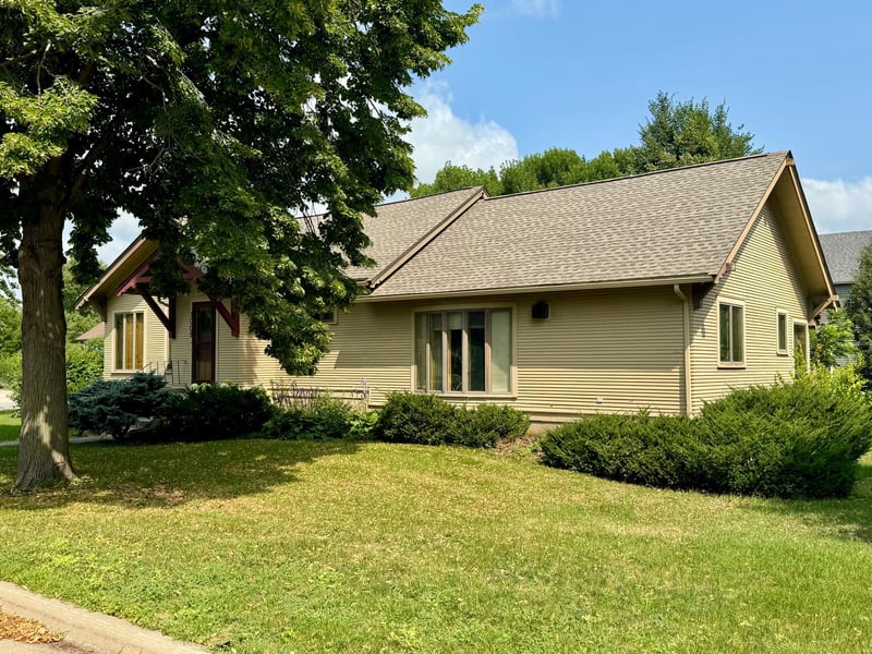1008 W Ash Ave, Olivia, MN 56277