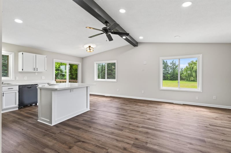 42275 Harder Ave, Harris, MN 55032