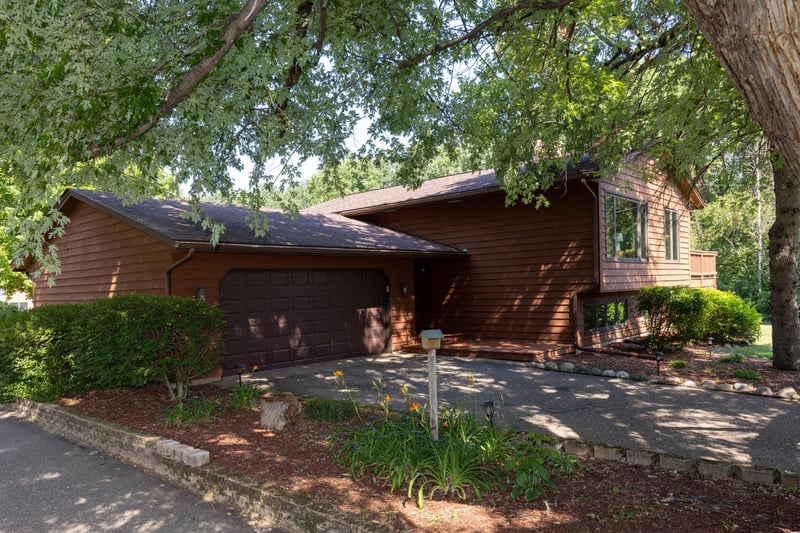 6347 Ware Rd, Lino Lakes, MN 55014