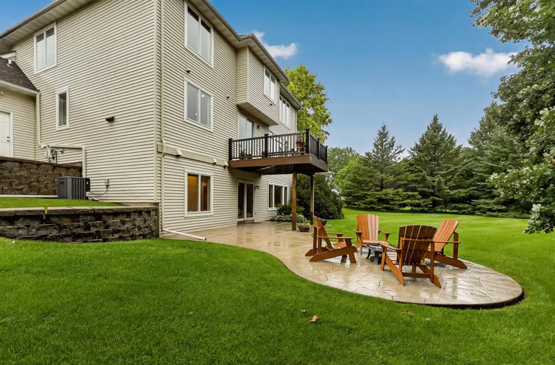 5015 Regal Oak Ln SW, Rochester, MN 55902