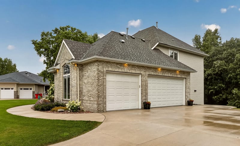 5015 Regal Oak Ln SW, Rochester, MN 55902