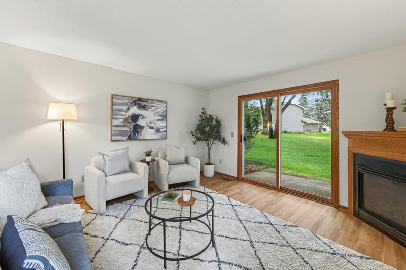 422 95th Ln NE, Blaine, MN 55434