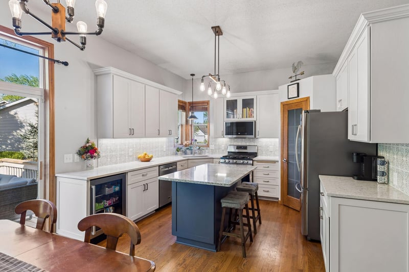 737 Williams Dr, Hastings, MN 55033