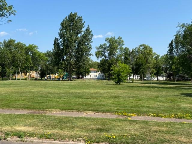 3301 2nd Ave W, Hibbing, MN 55746