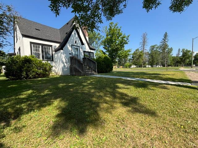3301 2nd Ave W, Hibbing, MN 55746